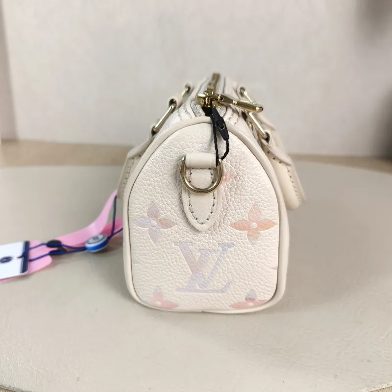 Louis Vuitton Crossbody Bag Speedy Nano Calfskin nano 16 × 7.5 × 10 cm — detail view 3 of 10