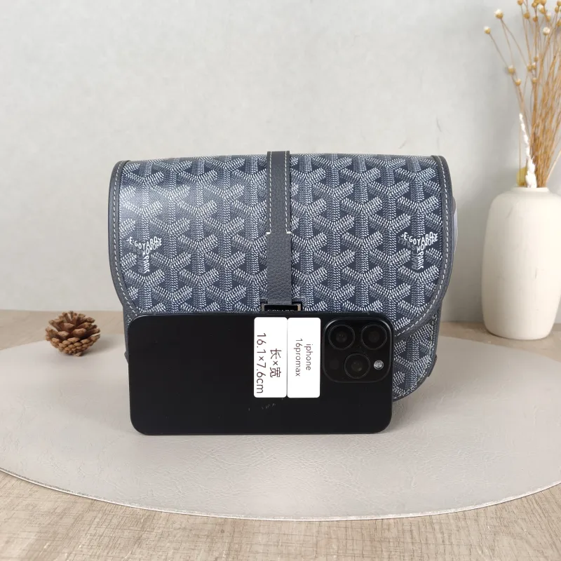 GOYARD Crossbody Bag BELVEDERE Messenger Bag Grey PVC Small 22 × 7 × 16 cm — cover view 4 of 5