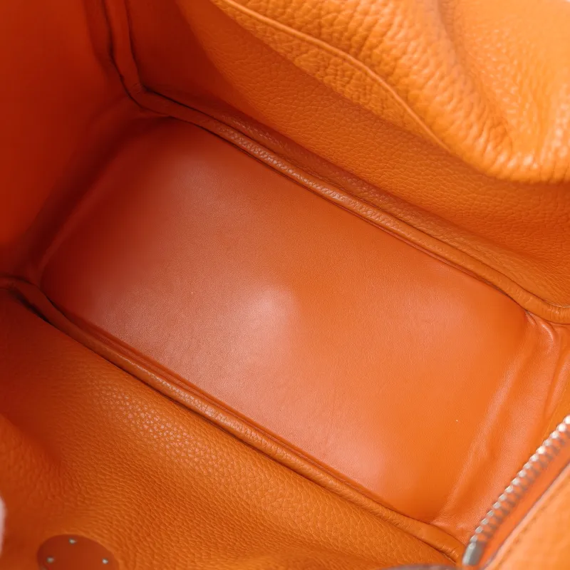 Hermès Crossbody Bag Lindy 30 Taurillon Clemence TC Calfskin 30 30 × 15 × 19 cm R — detail view 7 of 14