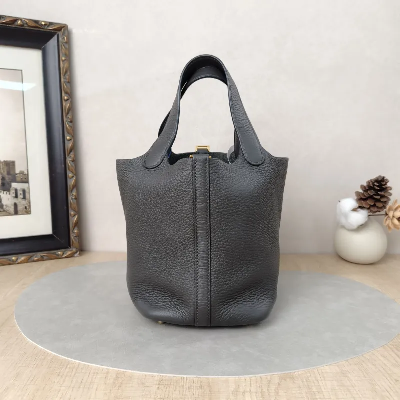 Hermès Top Handle Bag Picotin Lock 18 18Dark Grey Taurillon Clemence TC Calfskin Small18 × 13 × 18 cm — cover view 2 of 5