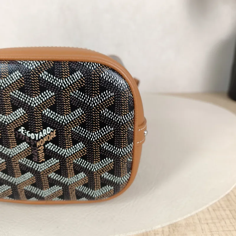 GOYARD Crossbody Bag Petit Flot Brown ine Canvas Mini 12 × 10 × 17.5 cm — detail view 9 of 12