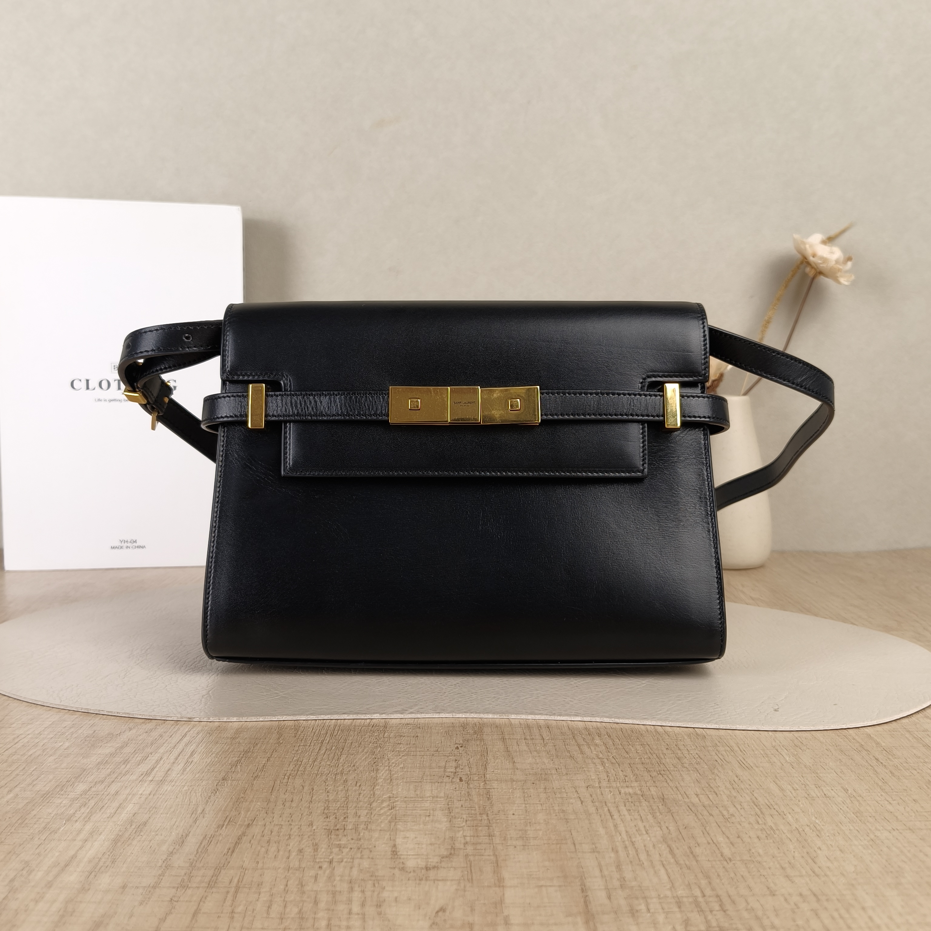 SAINT LAURENT Bag MANHATTAN 24 x 17.5 x 6