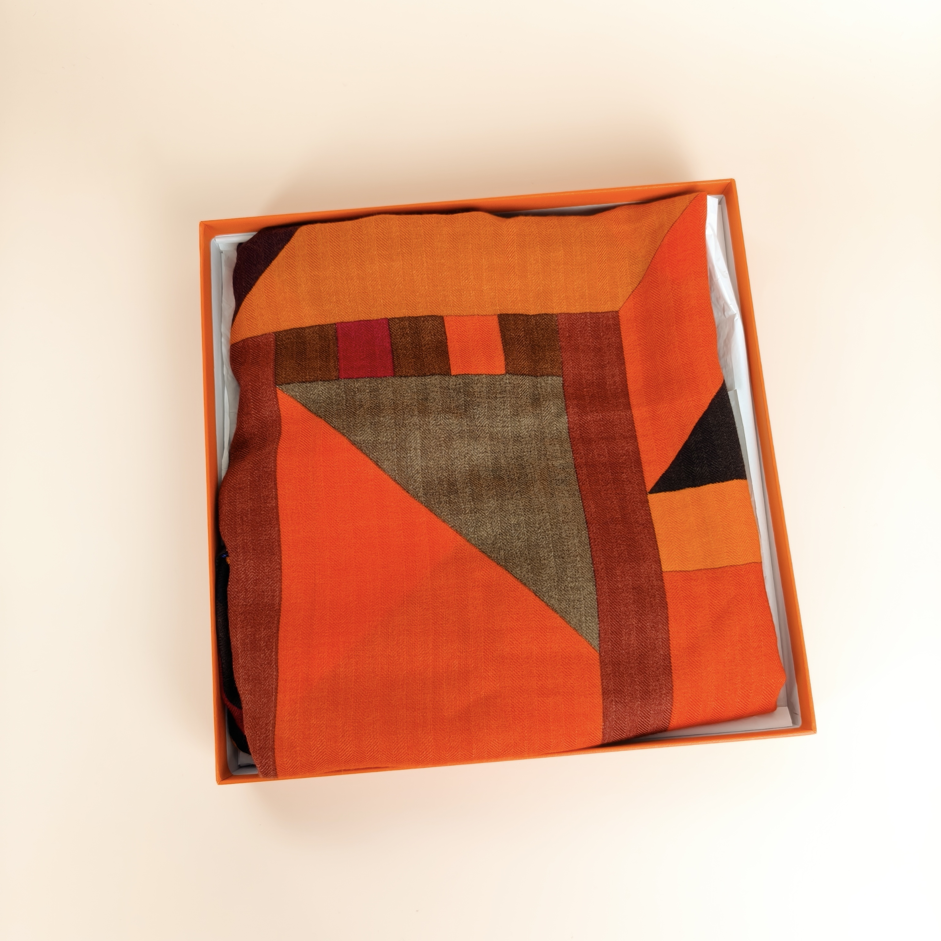 Hermès Silk Cashmere One Size135*140 — cover view 3 of 9