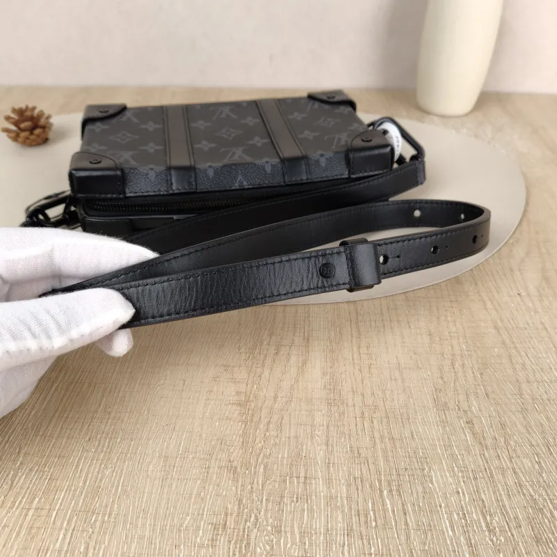 Louis Vuitton TRUNK WALLETHET Box Monogrampvc · Microchip Edition · Shoulder Strap Dust Bag · 22.5 × 5 × 14 cm — on-model view 2 of 10