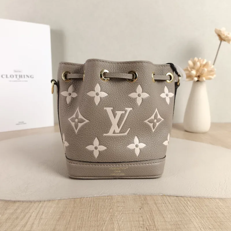 Louis Vuitton Crossbody Bag NANO NOÉ Bucket Bag Nano · White Empreinte Embossed Calfskin nano 13 × 10 × 16 cm — cover view 4 of 5