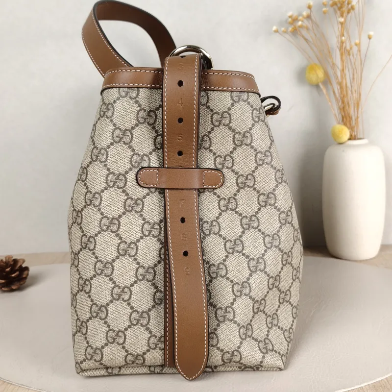 GUCCI Shoulder Bag Padlock Tote Monogram Brown Canvas 28.5 × 15 × 22.5 cm — detail view 6 of 11