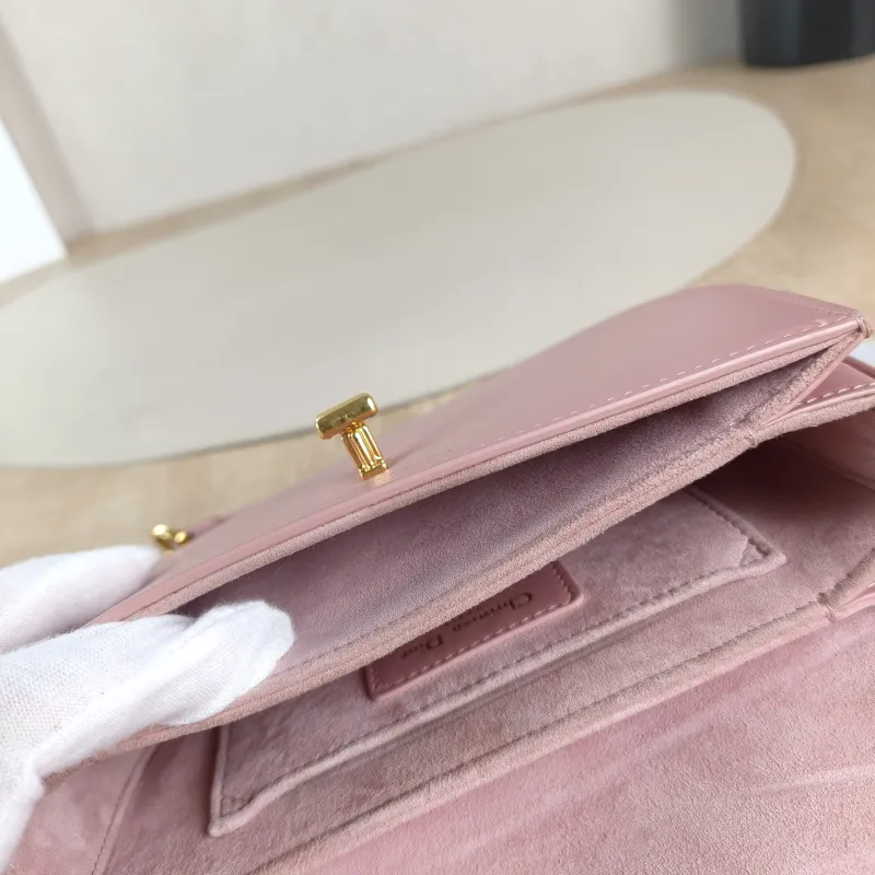 DIOR Crossbody Bag 30Montaigne 30 Avenue Pink Calfskin One Size 18 × 4.5 × 10 cm — detail view 10 of 12