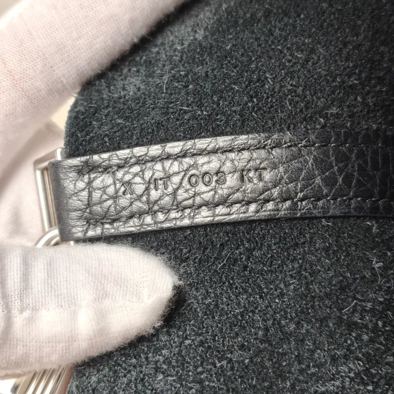 Hermès Top Handle Bag Picotin Lock 22 22 Black TC Calfskin Medium 22 × 18 × 21 cm x — detail view 9 of 11