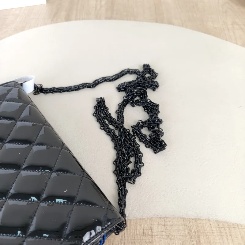 Chanel Crossbody Bag2.55 woc Black Waxed Leather Calfskin19.2 × 3.5 × 12.3 cm — detail view 8 of 16