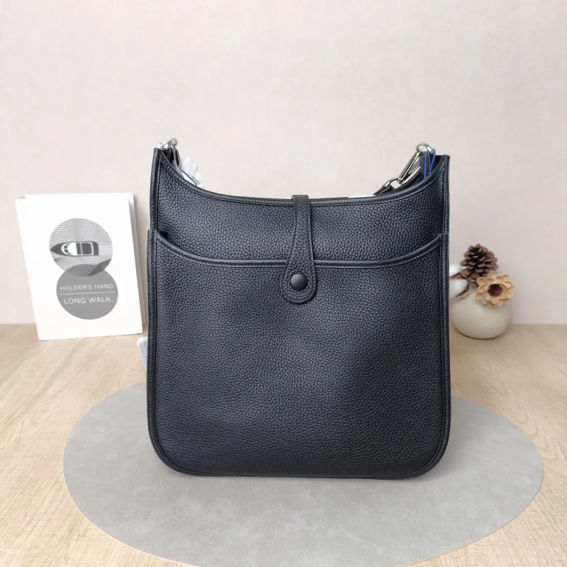 Hermès Crossbody Bag Evelyne 29 29Black Clemence Taurillon TC Calfskin Small29 × 8 × 30 cm — cover view 3 of 6