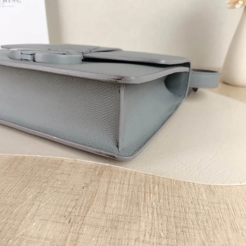 DIOR Crossbody Bag 30Montaigne 30 Grey Calfskin Medium 24 × 8 × 17 cm — detail view 1 of 12