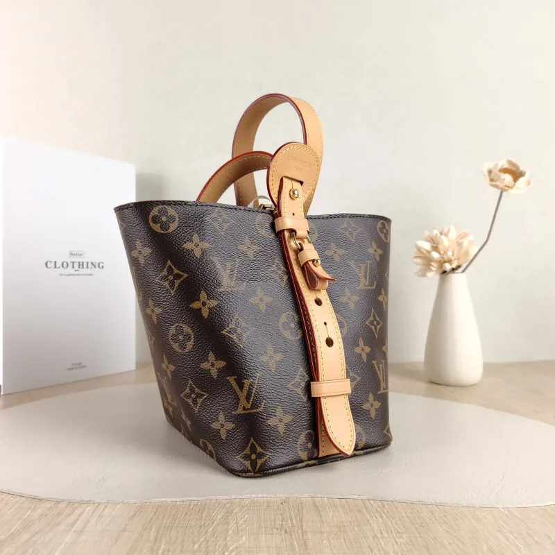 Louis Vuitton Top Handle Bag ALL IN BB Monogram PVC BB 16 × 12 × 18 cm Leather Tag， — cover view 4 of 5