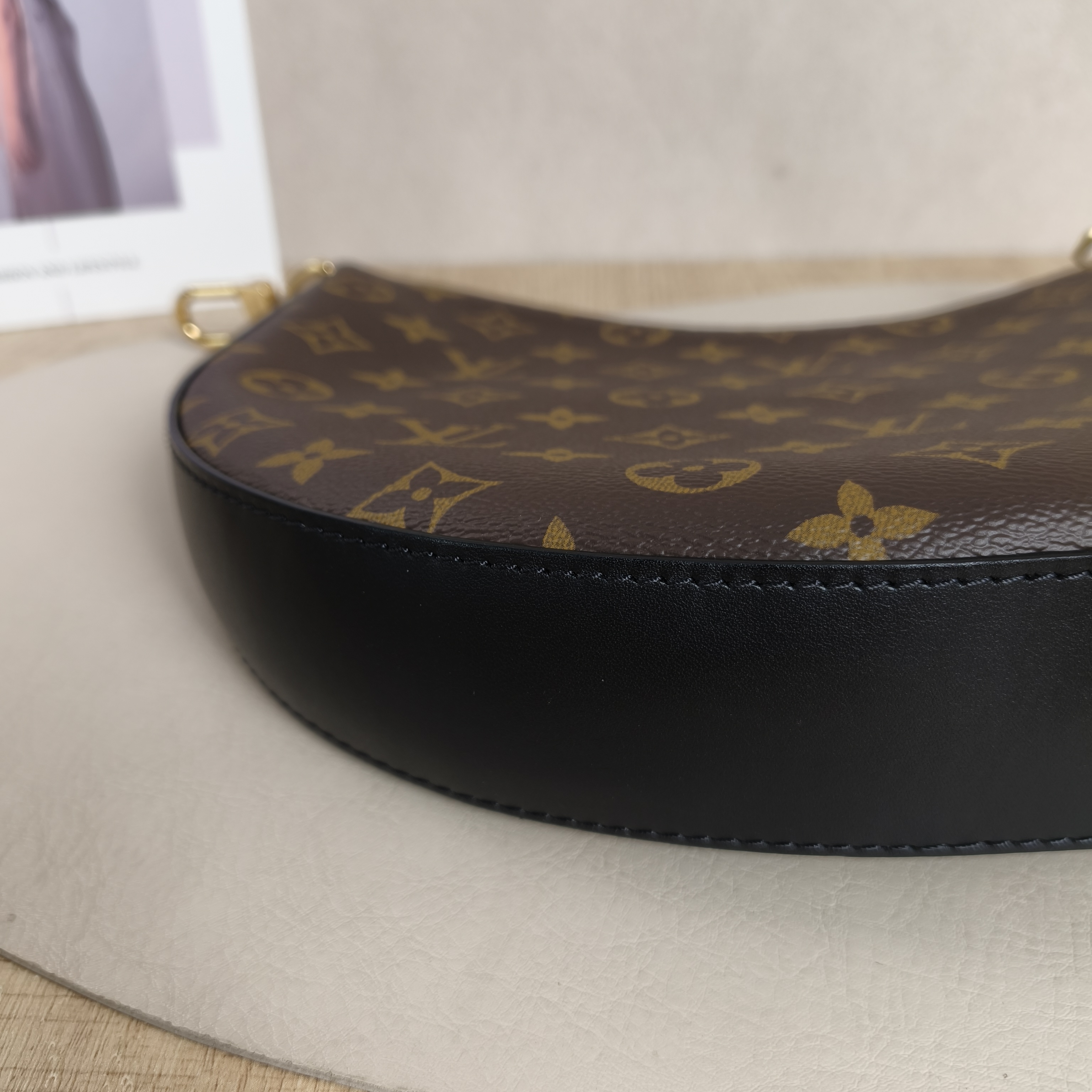 Louis Vuitton Shoulder Bag COOKIE Monogram PVCBB28.5 × 5 × 19 cm — cover view 9 of 11