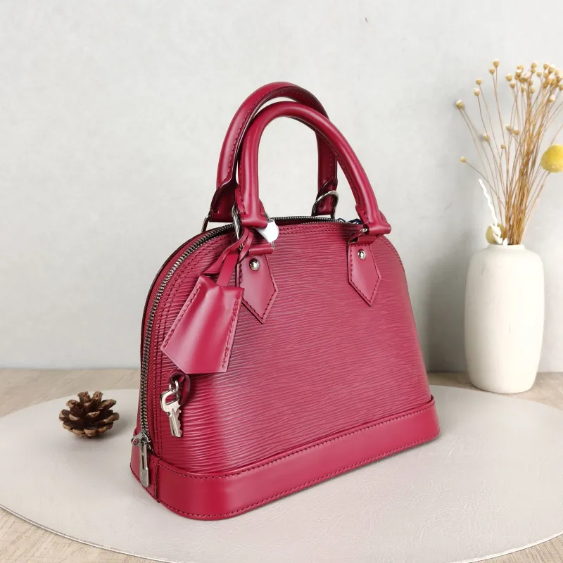 Louis Vuitton Crossbody Bag Alma BB Red Epi Embossed Calfskin BB23.5 × 11.5 × 17.5 cm — cover view 2 of 5