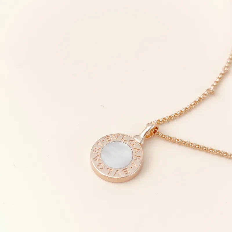 Bvlgari Necklace Collection Pearl Rose Gold 18KR ose Gold One Size 43cm โ cover view 10 of 10