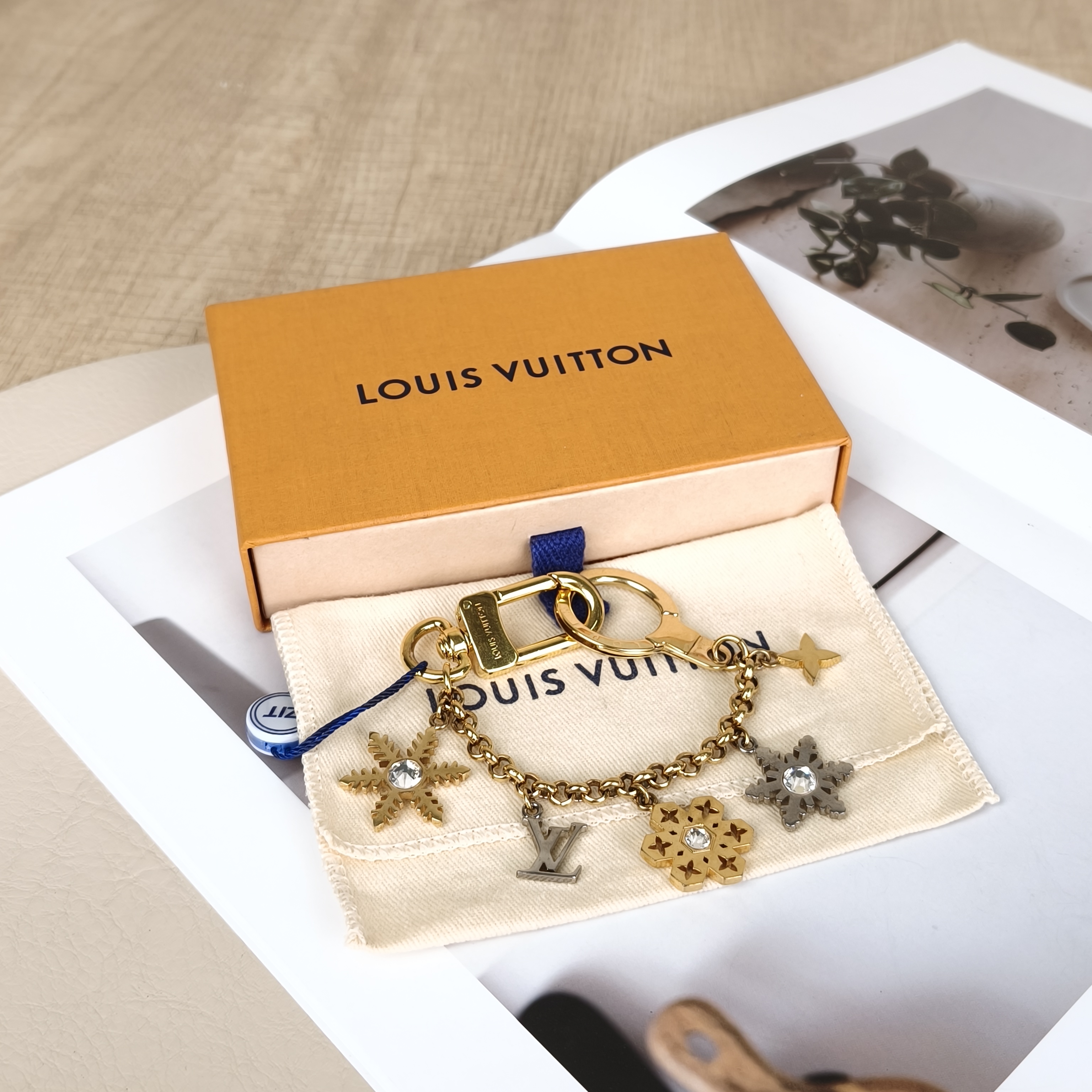 Louis Vuitton Key Ring Key Ring Gold · Silver — cover view 5 of 8