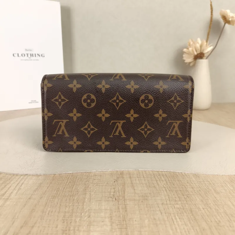 Louis Vuitton Crossbody Bag LILY Chain Bagwoc Monogram PVC21 × 3.5 × 10.5 cm — cover view 4 of 6