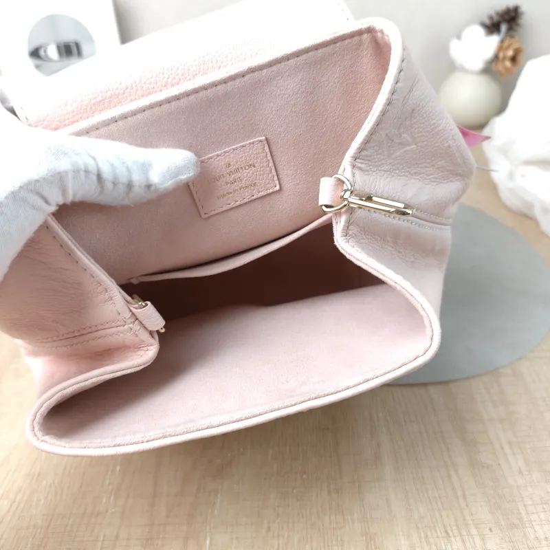Louis Vuitton Backpack Backup Backpack Pink Calfskin One Size 20 × 14 × 22 cm — detail view 6 of 14