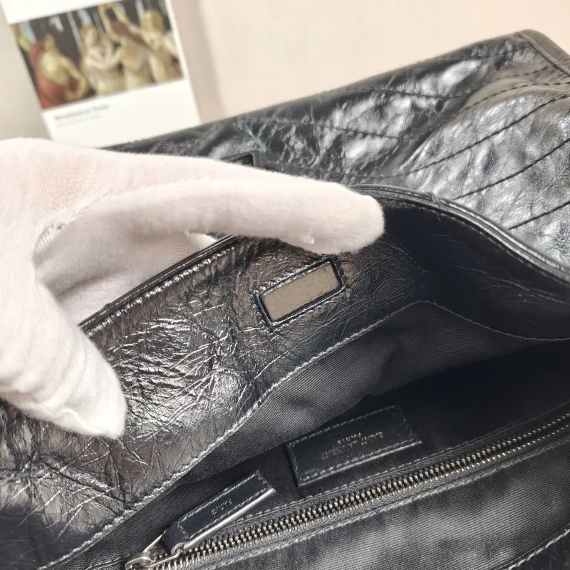 SAINT LAURENT Shoulder Bag NIKI SHOPPING Shopping Tote Black Waxed Leather Medium33 × 11.5 × 27 cm — detail view 5 of 11