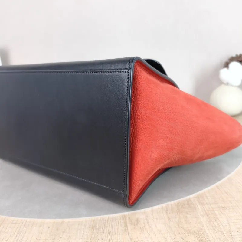 CELINE Crossbody Bag Trapeze Colorblock Calfskin Small27 × 13 × 22 cm — detail view 9 of 12