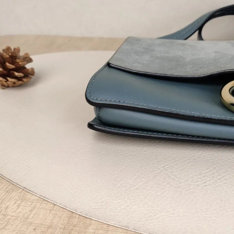 Chloé Crossbody Bag Crossbody Bag Blue Suede One Size24 × 4 × 14 cm — detail view 6 of 13