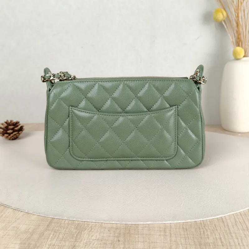 Chanel Crossbody Bag Green Grained Calfskin One Size 21 × 5 × 12 cm — cover view 5 of 5