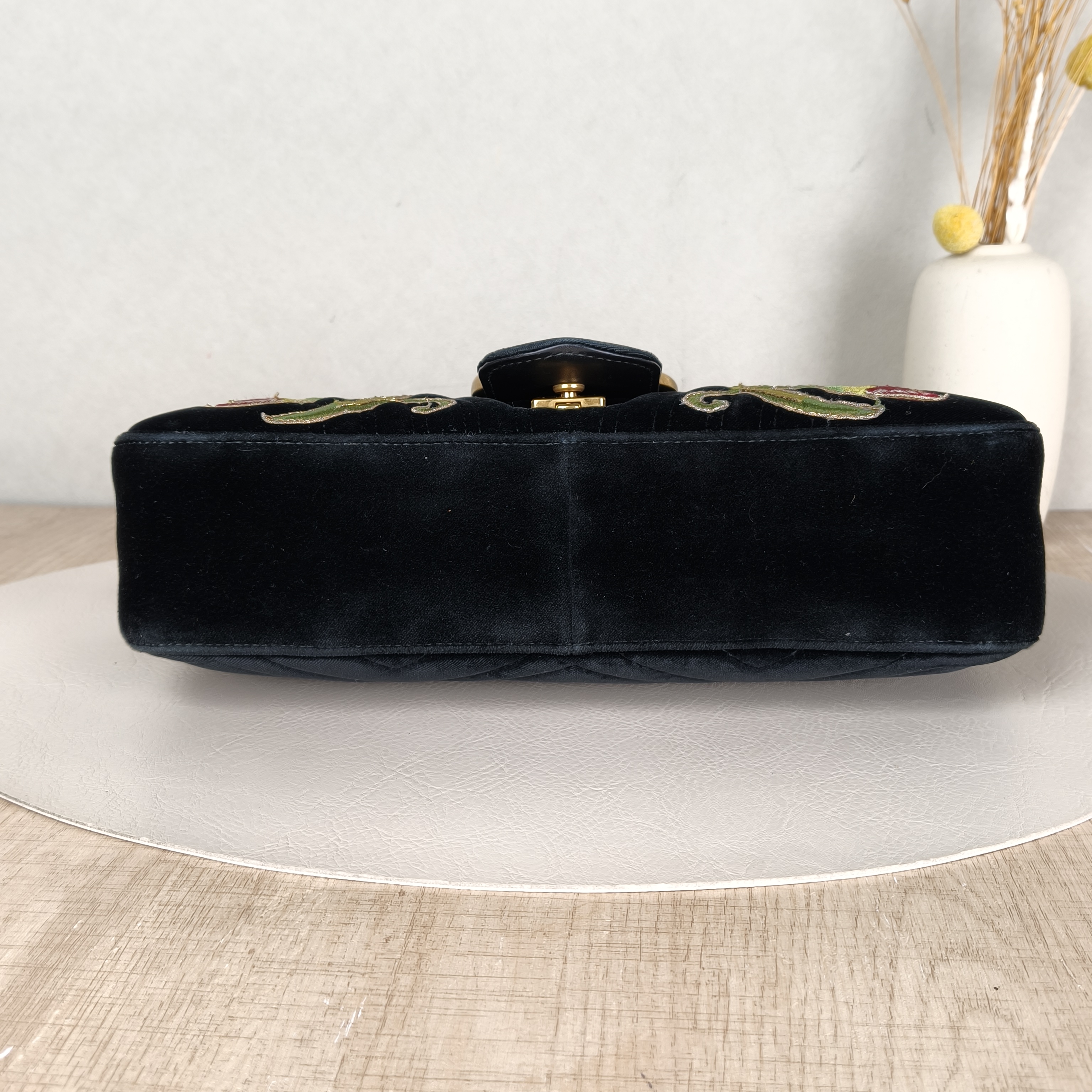 GUCCI Crossbody Bag GG Marmont Marmont 31Pearl Embroidered Black Velvet Large31 × 7 × 19 cm — cover view 2 of 5