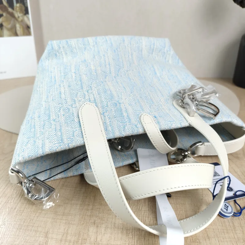 DIOR Top Handle Bag TOUJOURS Edition Canvas Small 18.5 × 12 × 18.5 cm — detail view 4 of 13