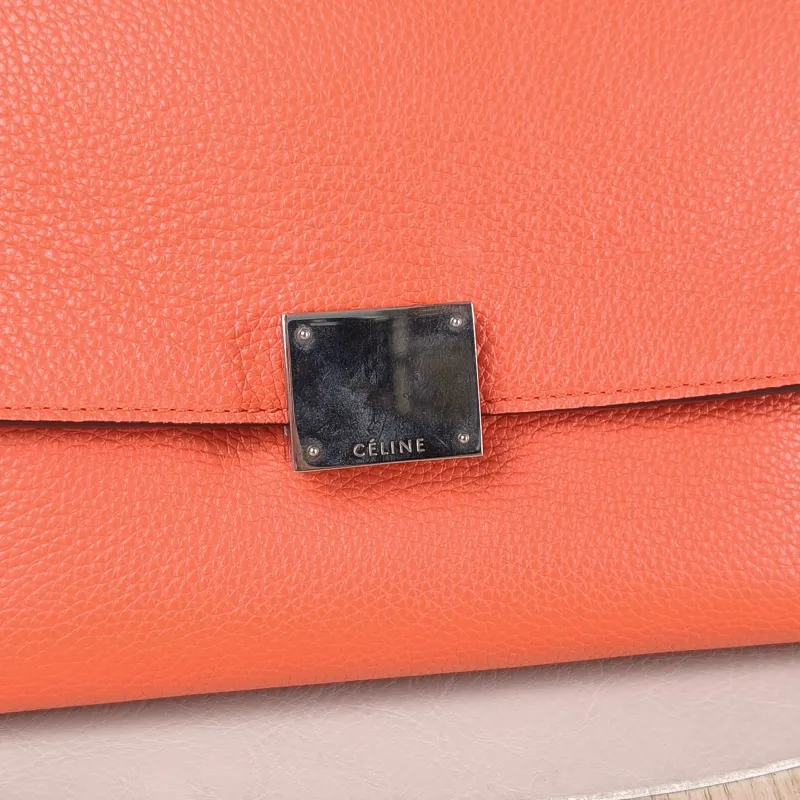 CELINE Crossbody Bag Trapeze Red Calfskin 30 × 17 × 23 cm — detail view 5 of 12
