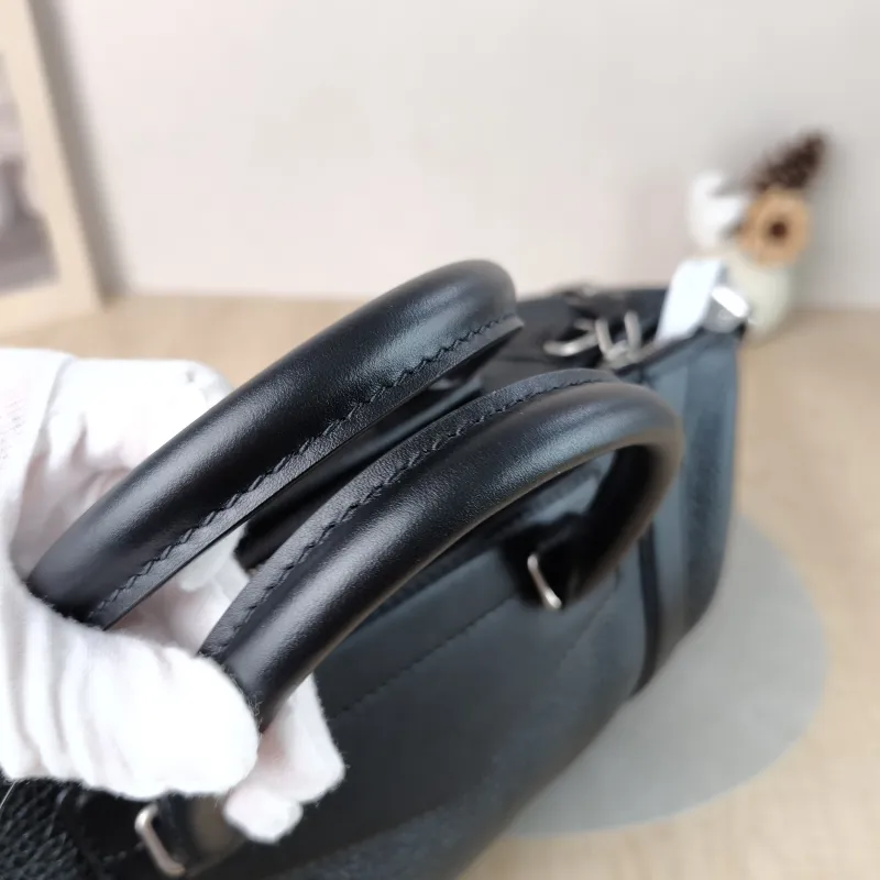 Louis Vuitton Crossbody Bag BIKER Black Lambskin Medium 38 × 15 × 15 cm — detail view 2 of 12