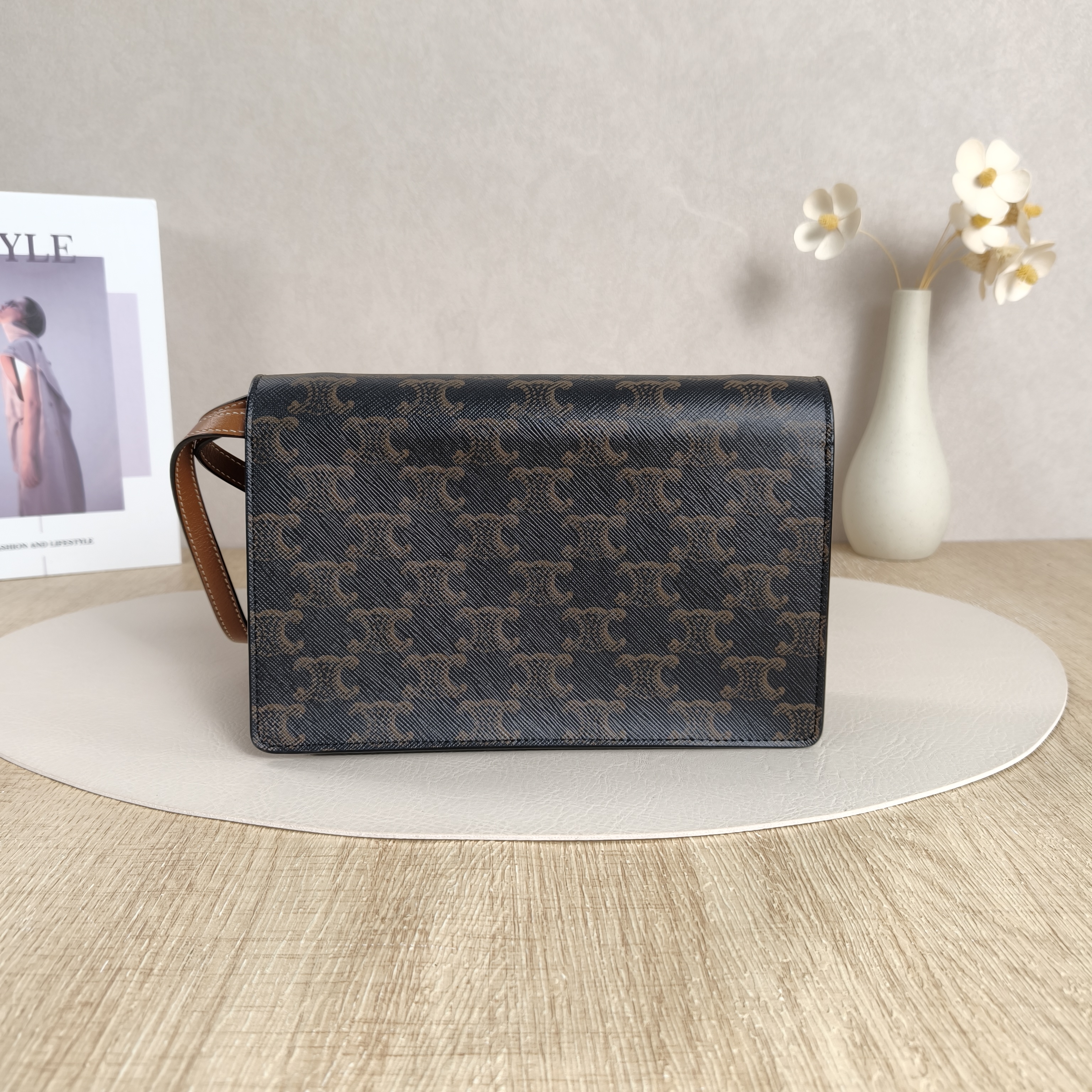CELINE Crossbody Bag TRIOMPHE Clutchwoc Monogram PVC20 × 6 × 12 cm — cover view 8 of 11