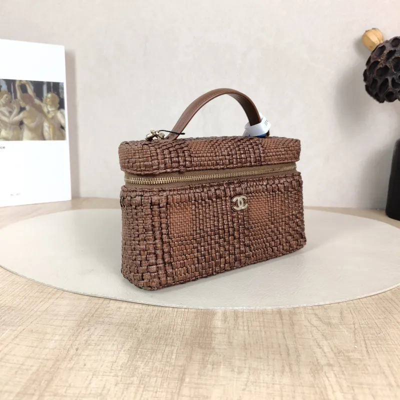 Chanel Crossbody Bag lp Box Bag Top Handle Crossbody Bag 19.5 × 5 × 17 cm — cover view 5 of 6