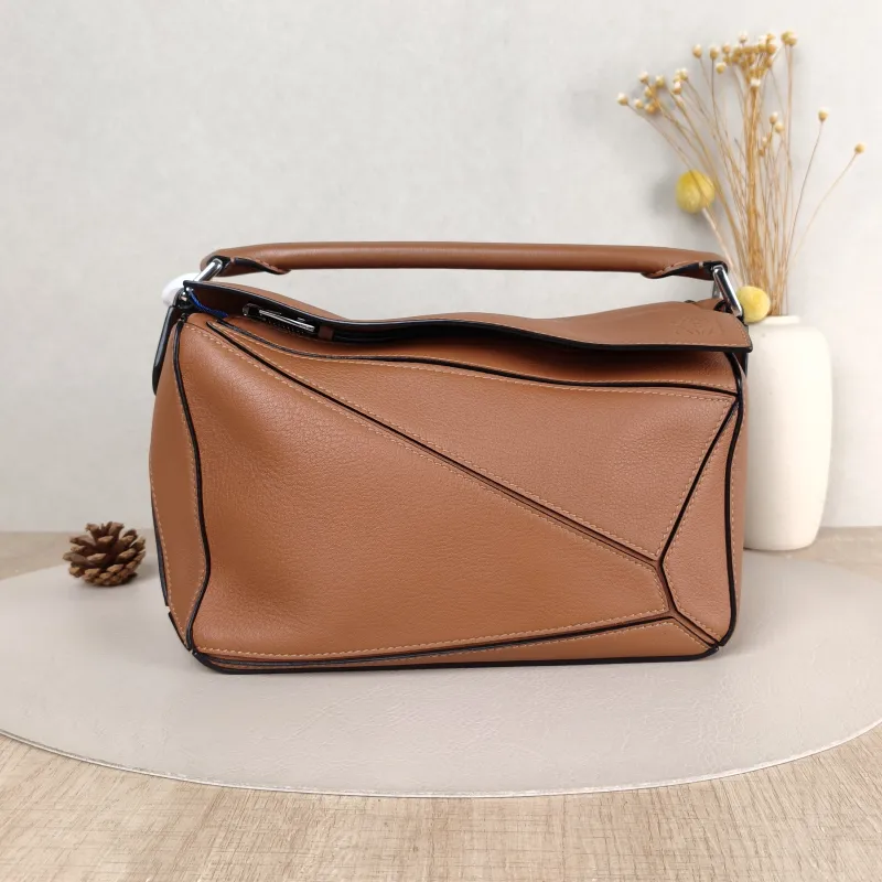 LOEWE Crossbody Bag Puzzle Caramel CC alfskin Small 24 × 10.5 × 16.5 cm