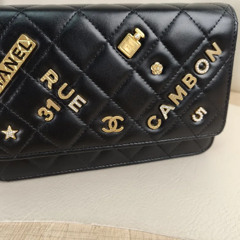 Chanel Crossbody Bag Classic Flap WOC CF WOCWOC Bag Edition Black Lambskinmini19.2 × 3.5 × 12.3 cm — detail view 14 of 17
