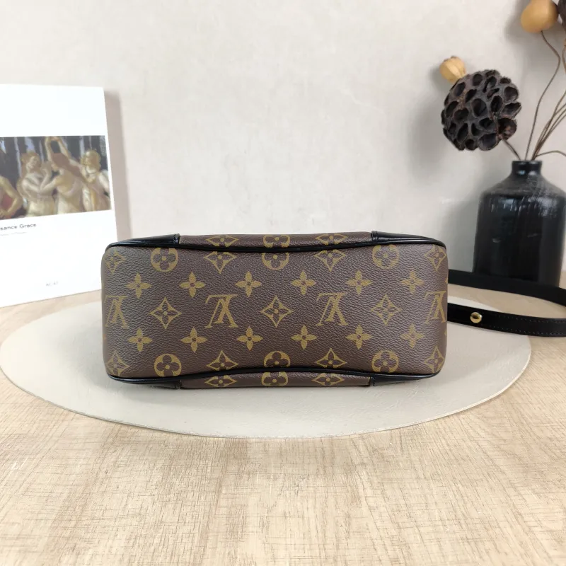 Louis Vuitton Crossbody Bag Boulogne PVC Small 26 × 9.5 × 16 cm — cover view 3 of 5