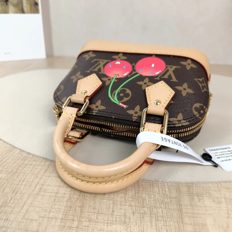 Louis Vuitton Crossbody Bag Alma Nano Monogram · PV Cnano18 × 8 × 12 cm — detail view 5 of 12