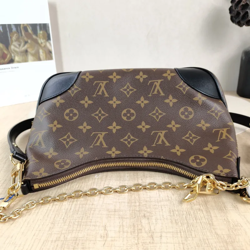 Louis Vuitton Crossbody Bag Boulogne PVC Small26 × 9.5 × 16 cm — detail view 2 of 11