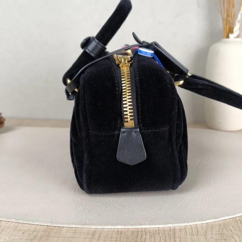 Miumiu Top Handle Bag Arcadie MatelasséCollection Edition Black Velvet Medium 23 × 7.5 × 11 cm — detail view 5 of 10
