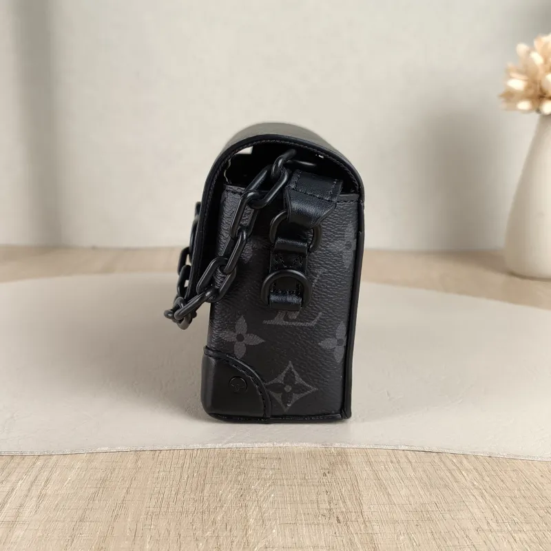 Louis Vuitton Crossbody Bag Steamer Box Monogram PV Cmini18 × 6.5 × 11 cm — detail view 5 of 11