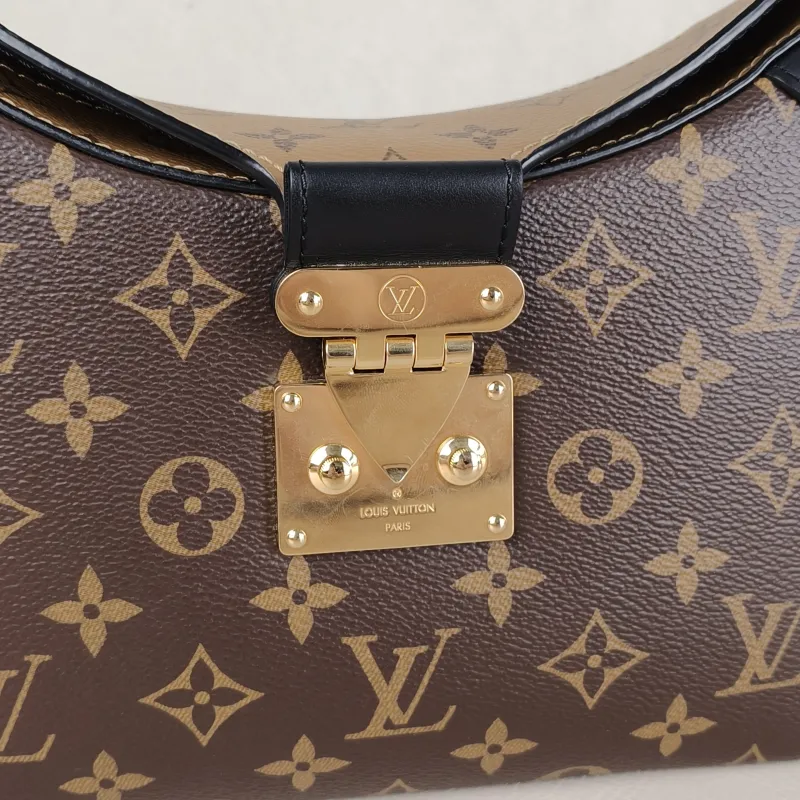 Louis Vuitton Crossbody Bag Twinny Monogram PVC One Size29 × 9 × 19 cm — detail view 8 of 13