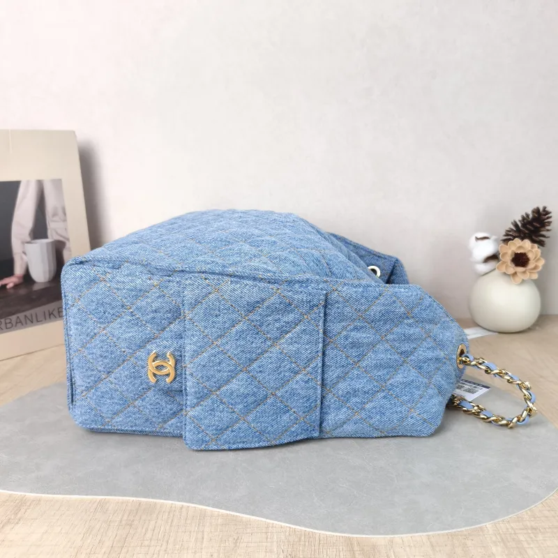 Chanel Shoulder Bag 25Bag Blue Medium 30 × 15 × 40 cm — detail view 10 of 14