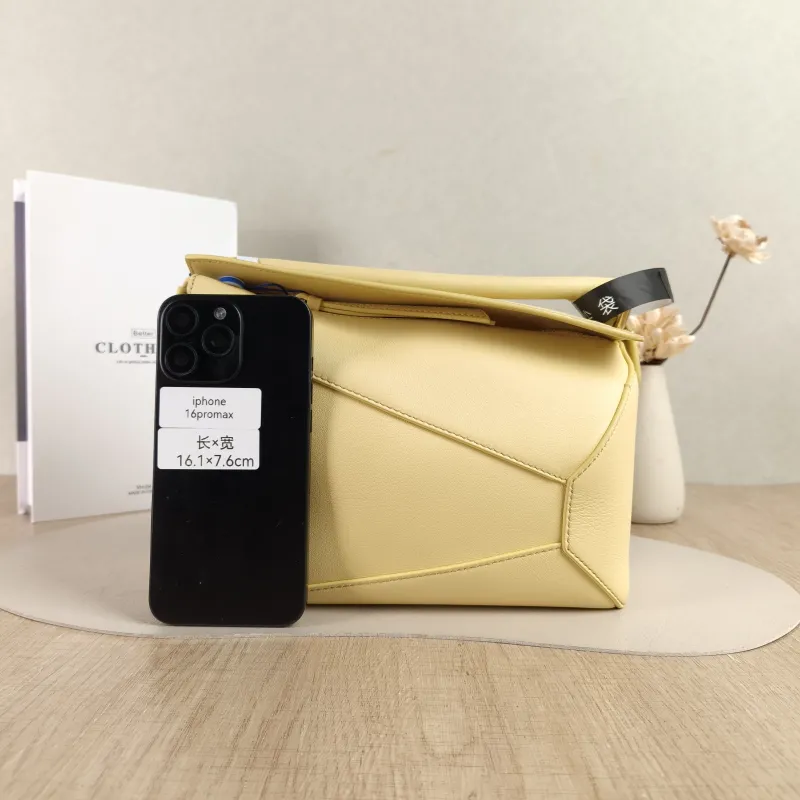 LOEWE Crossbody Bag Puzzle CC alfskin Small24 × 10.5 × 16.5 cm — cover view 3 of 5