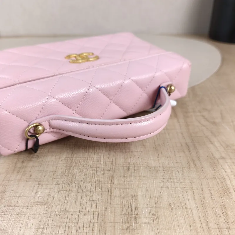 Chanel Crossbody Bag lp Box Bag Top Handle Crossbody Bag Pink Calfskin One Size 19.5 × 5 × 17 cm — detail view 4 of 14