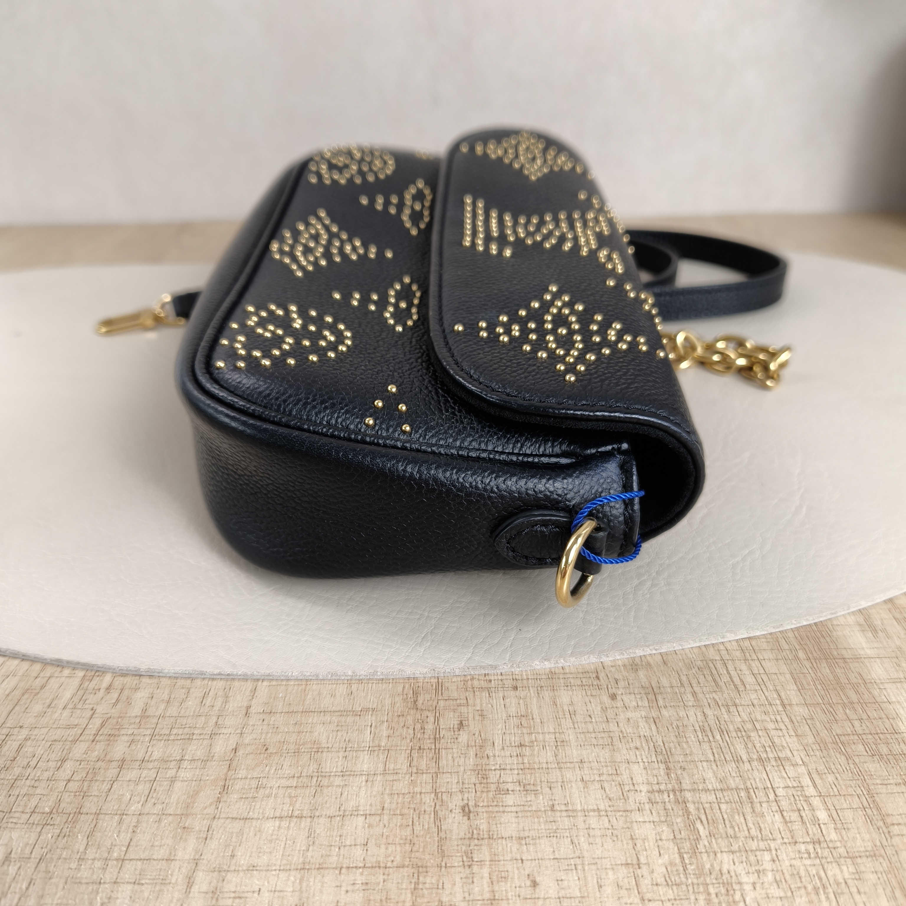 Louis Vuitton Crossbody Bag IVY Black Monogram Empreinte Embossed Calfskin Small23.5 × 4.3 × 12 cm — cover view 2 of 12