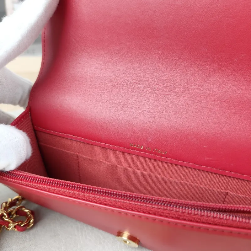 Chanel Crossbody Bag CF woc Crossbody Bag Red Grained Calfskin One Size 17 × 3 × 10 cm — detail view 10 of 11