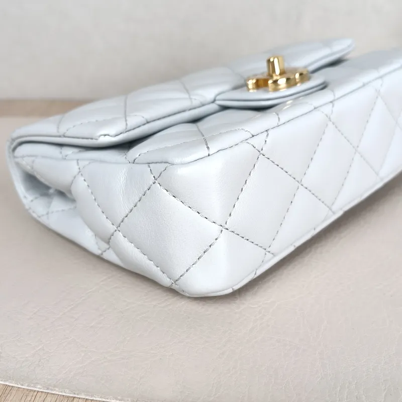 Chanel Crossbody Bag Woven Blue Lambskin One Size 20 × 5 × 13 cm — detail view 4 of 14