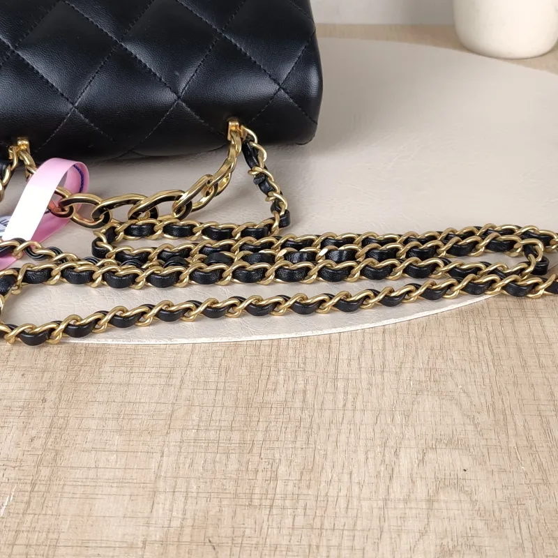 Chanel Crossbody Bag25c Black Lambskin One Size19 × 6 × 14 cm — detail view 5 of 16