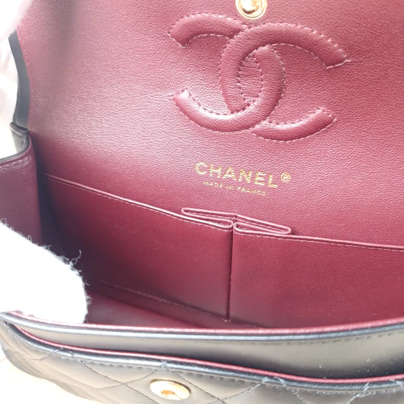 Chanel Crossbody Bag Classic Flap CF Black Lambskin Small 23 × 6 × 14.5 cm — detail view 2 of 12