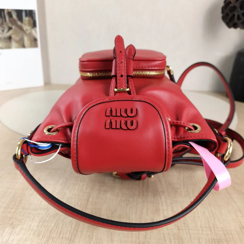 Miumiu Backpack Backpack Red Calfskin Mini 14 × 10 × 17 cm — detail view 7 of 12