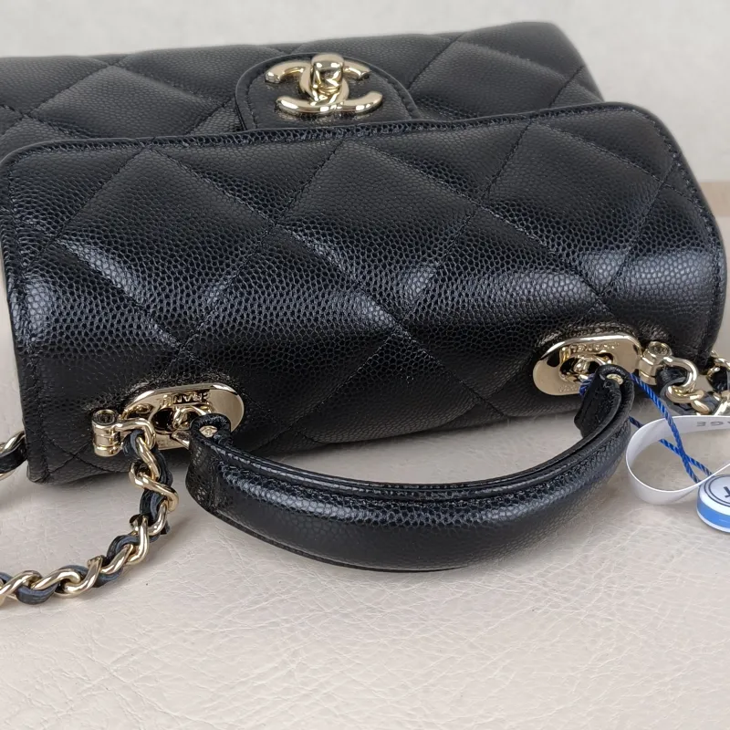 Chanel Crossbody Bag Box Black Grained Calfskin 15 × 7 × 10.5 cm — detail view 6 of 12